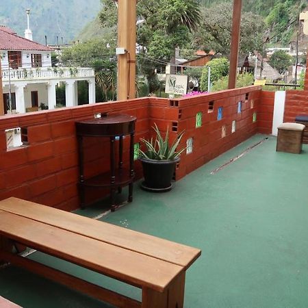 Cafehood Banos (Tungurahua) Exterior photo