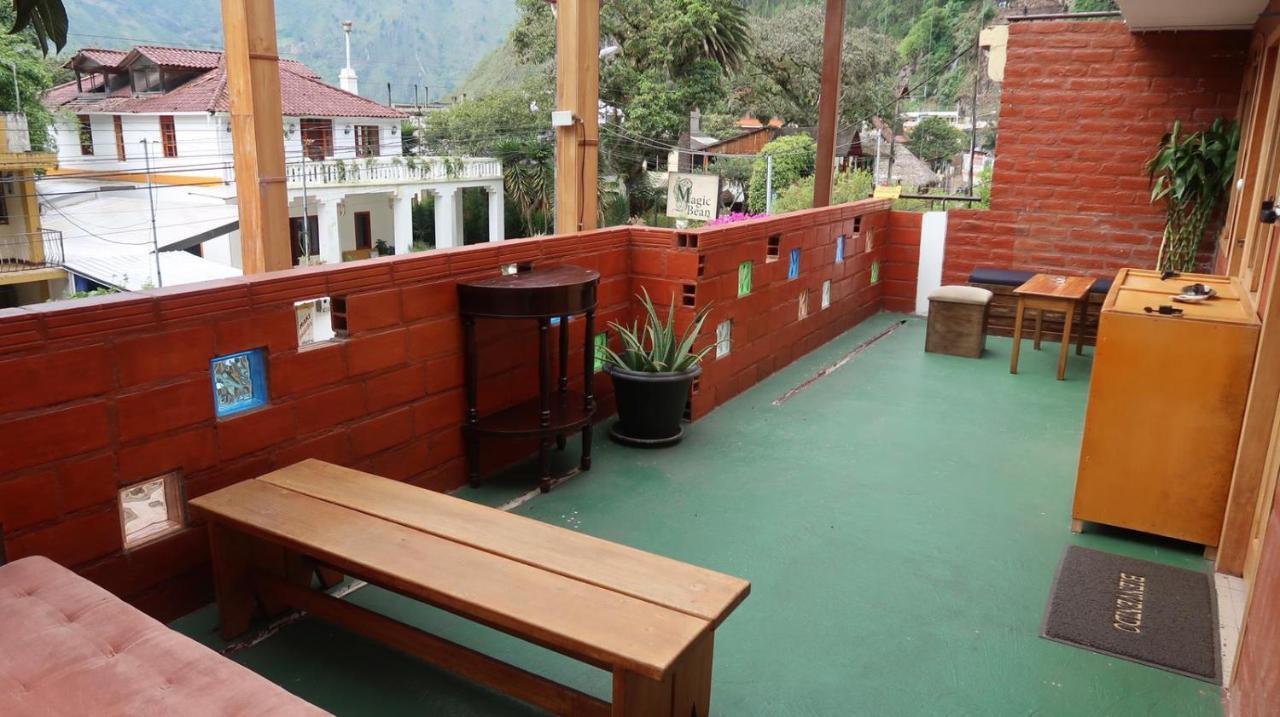 Cafehood Banos (Tungurahua) Exterior photo